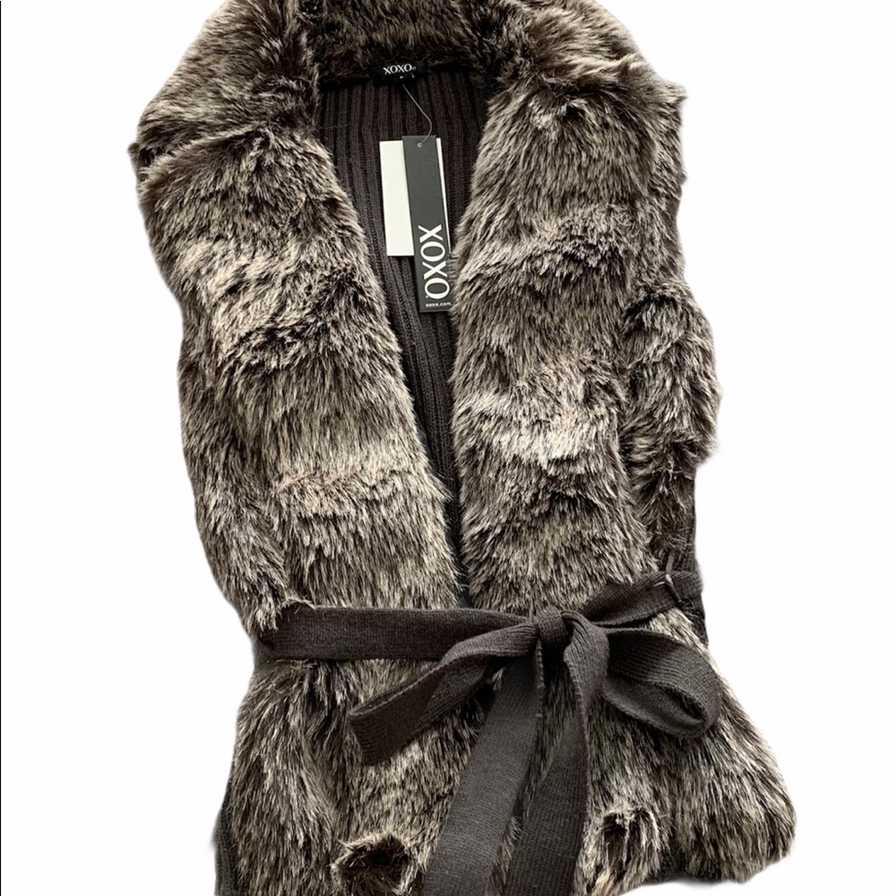 NWT XOXO Faux Fur Belted Vest